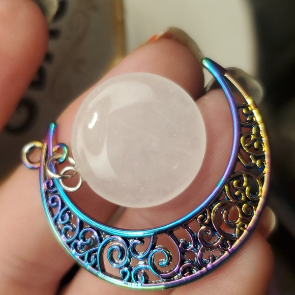 New Carved Rainbow Titanium Hanging Cresent Moon Round Crystal Pendant. - Picture 7 of 7